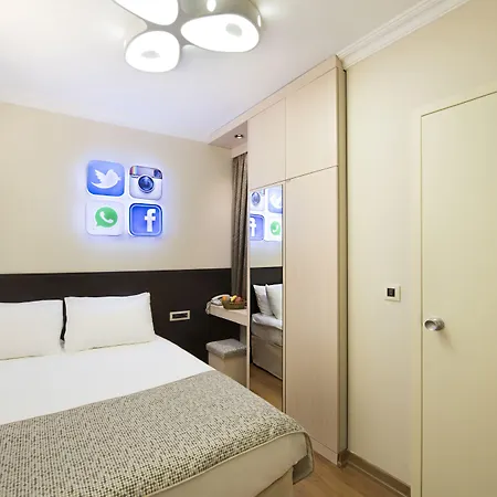 Evsen (adults Only) Otel 3*