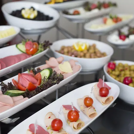 Hotell Evsen (adults Only)